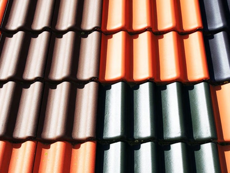 Concrete roof tiles are virtually identical to clay roof tiles. It is sometimes difficult to distinguish one from the other.